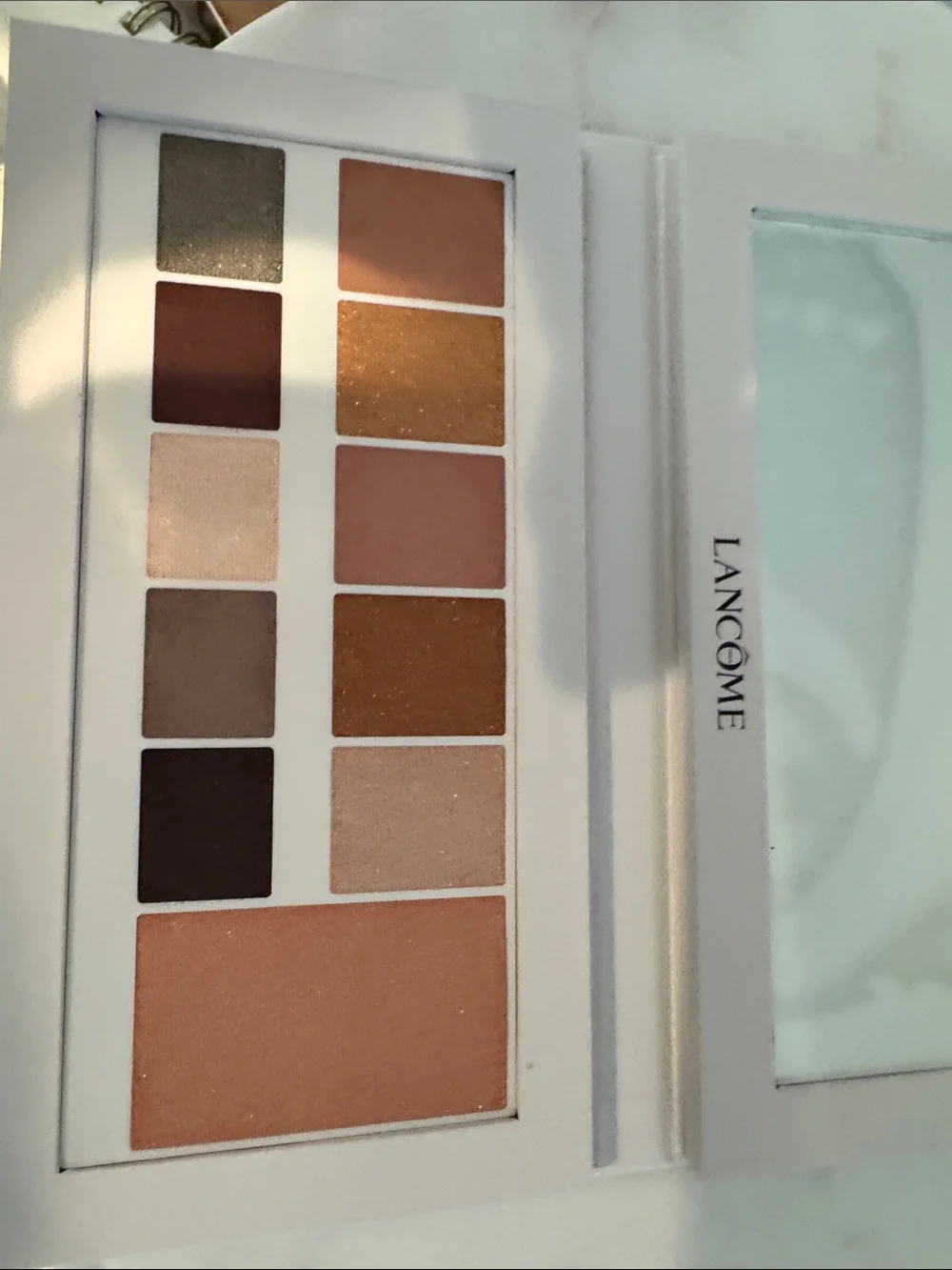 Lancôme Warm Neutral Eyeshadow & Glow Palette - Brown, Gold, Peach, Taupe
